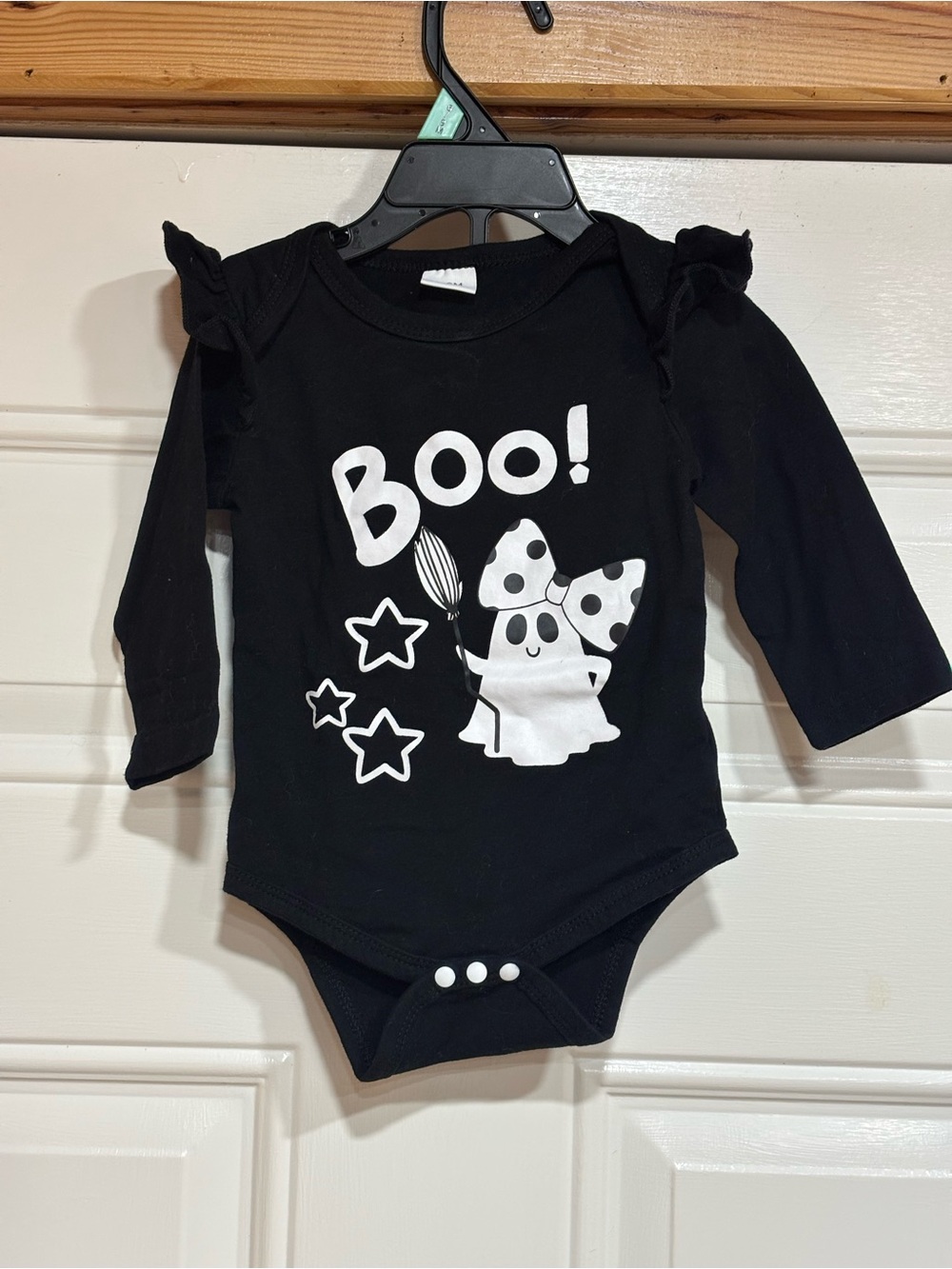 Black 'Boo!' Ghost Graphic Long-Sleeve Baby One-Piece